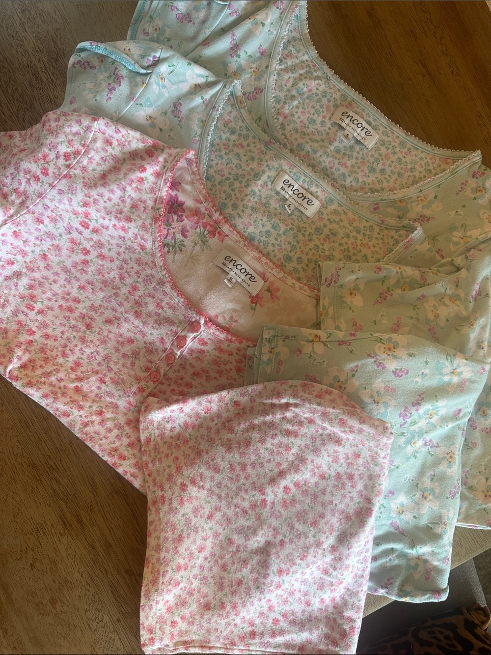 Encore Karen Neuburger pajamas 3 sets 6 pc cottage core floral shirt shorts S